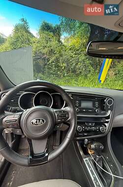 Седан Kia Optima 2014 в 