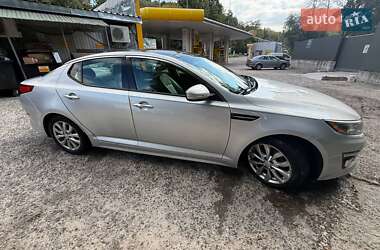 Седан Kia Optima 2014 в 