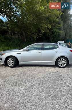 Седан Kia Optima 2014 в 