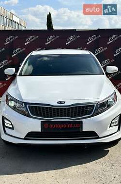 Седан Kia Optima 2014 в 