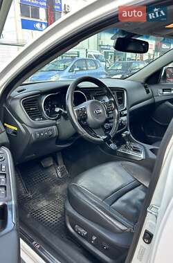 Седан Kia Optima 2014 в 