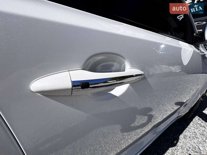 Седан Kia Optima 2015 в Днепре