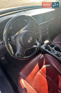 Седан Kia Optima 2017 в 