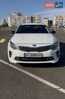 Седан Kia Optima 2017 в 