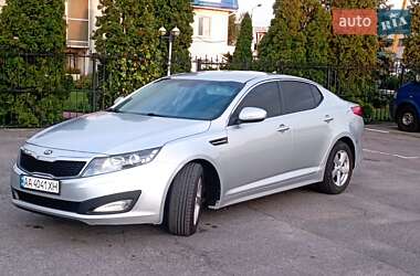 Седан Kia Optima 2015 в Києві