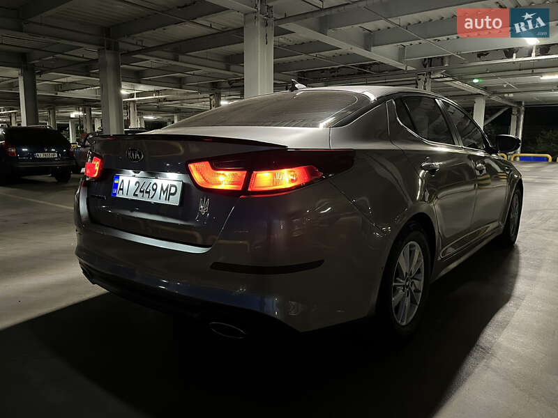 Седан Kia Optima 2015 в Киеве