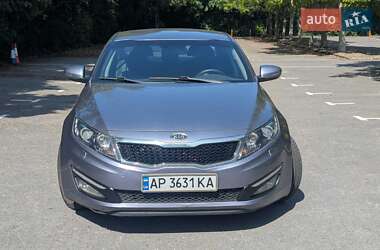 Седан Kia Optima 2012 в Запоріжжі
