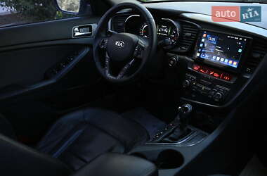 Седан Kia Optima 2012 в 