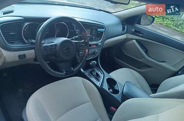 Седан Kia Optima 2014 в 