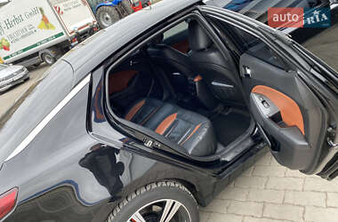 Седан Kia Optima 2012 в 