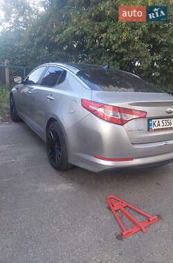 Седан Kia Optima 2013 в 