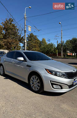 Седан Kia Optima 2014 в Сумах
