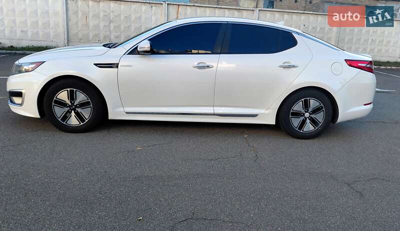 Седан Kia Optima 2013 в Києві фото 3 Седан Kia Optima 2013 в Києві
