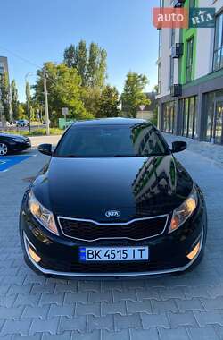Седан Kia Optima 2012 в Вараше