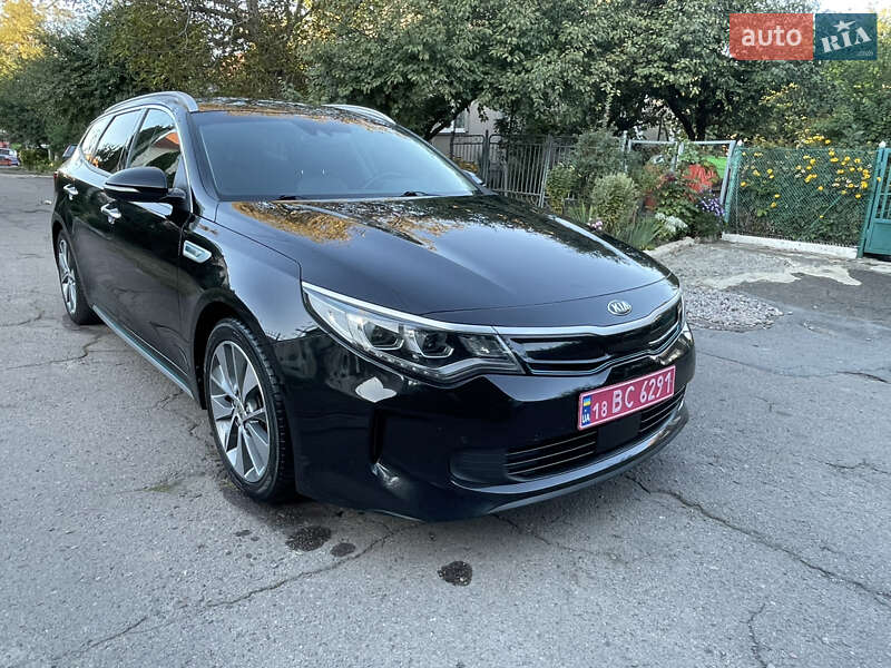 Универсал Kia Optima 2017 в Ровно