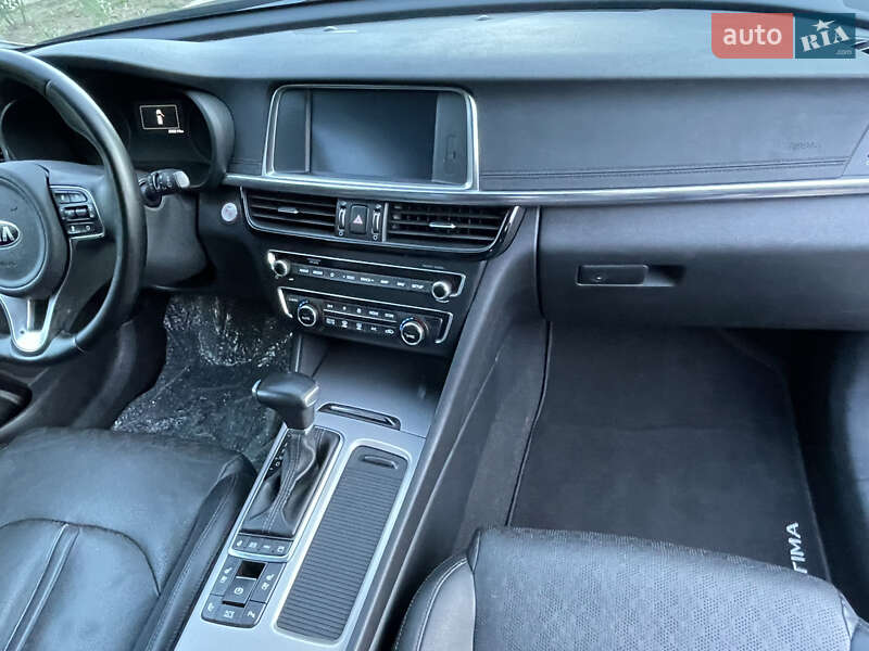 Универсал Kia Optima 2017 в Ровно
