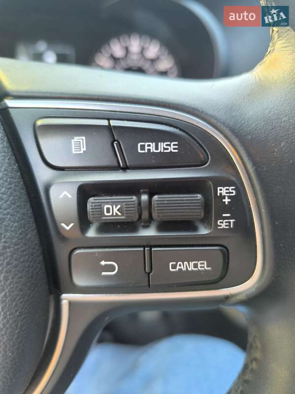 Седан Kia Optima 2016 в Киеве фото 17 Седан Kia Optima 2016 в Киеве