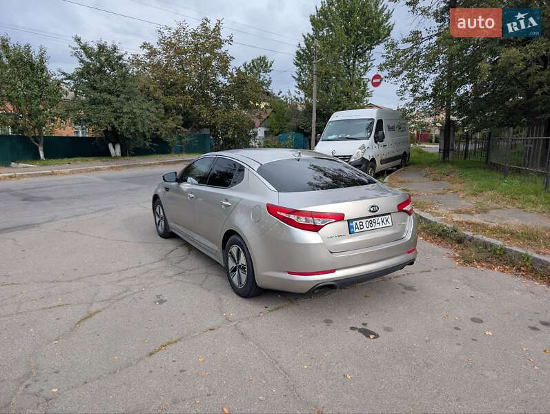 Седан Kia Optima 2013 в Виннице