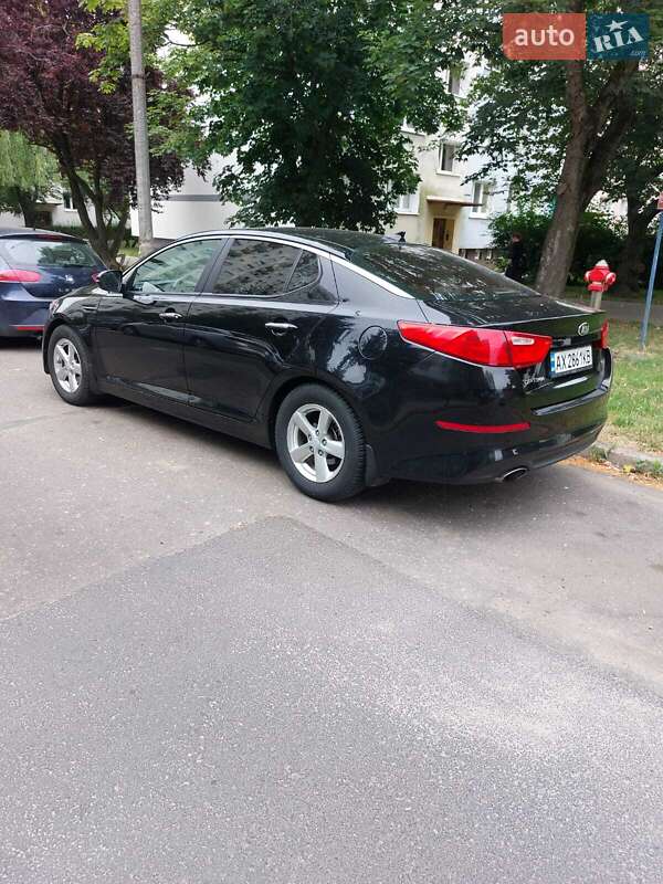 Седан Kia Optima 2014 в Луцке