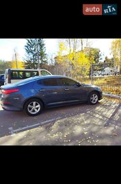 Седан Kia Optima 2014 в Житомирі