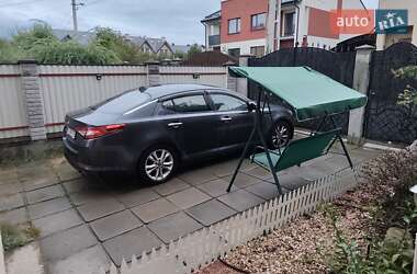 Седан Kia Optima 2011 в 