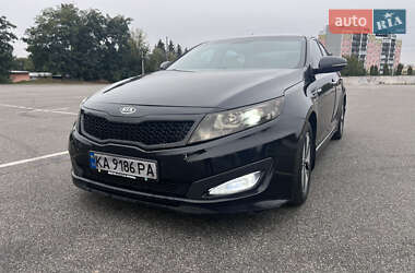 Седан Kia Optima 2013 в Ирпене