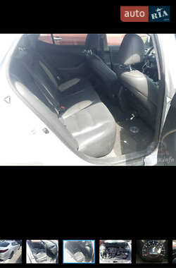 Седан Kia Optima 2014 в 
