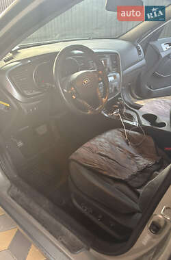 Седан Kia Optima 2013 в Киеве