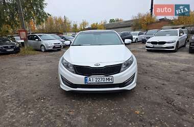 Седан Kia Optima 2013 в 