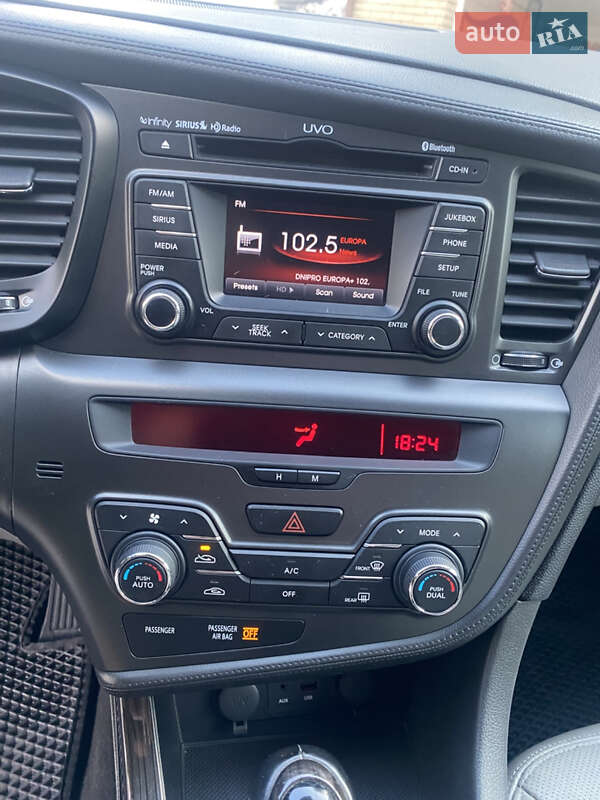 Седан Kia Optima 2013 в Дніпрі