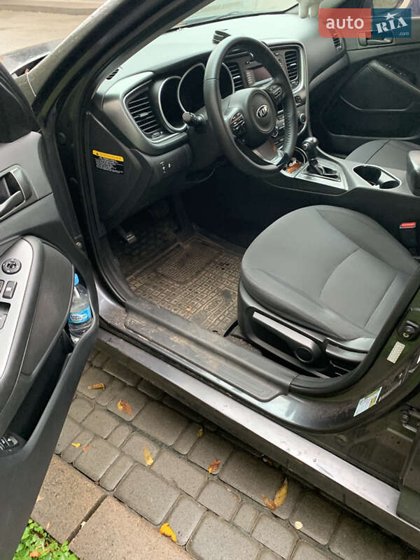 Седан Kia Optima 2015 в Києві