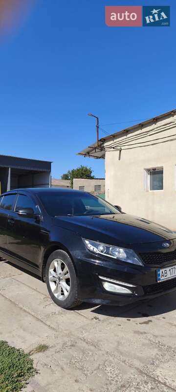 Седан Kia Optima 2012 в Песчанке