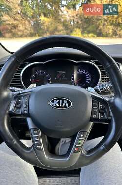 Седан Kia Optima 2013 в  фото 18 Седан Kia Optima 2013 в