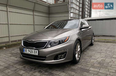 Седан Kia Optima 2013 в 