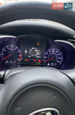 Седан Kia Optima 2013 в 