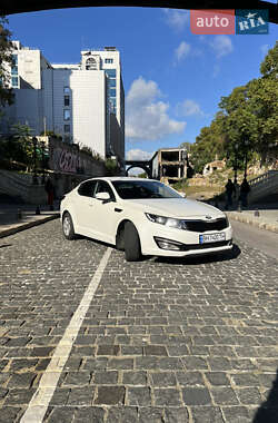 Седан Kia Optima 2012 в Одесі