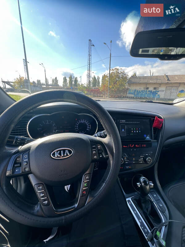 Седан Kia Optima 2012 в Одессе
