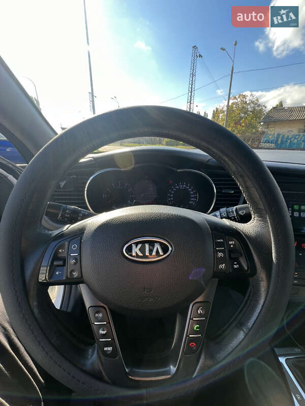 Седан Kia Optima 2012 в Одессе