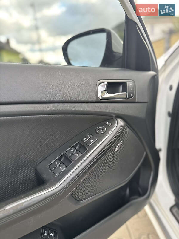 Седан Kia Optima 2014 в Ровно фото 17 Седан Kia Optima 2014 в Ровно