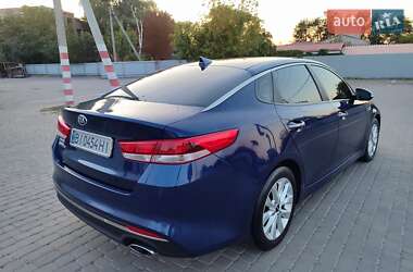 Седан Kia Optima 2016 в Козельщині