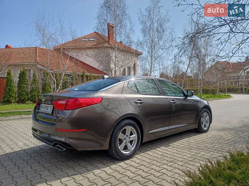 Седан Kia Optima 2014 в Одессе фото Седан Kia Optima 2014 в Одессе