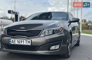 Седан Kia Optima 2014 в 
