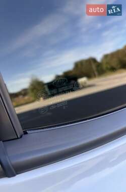 Седан Kia Optima 2012 в 