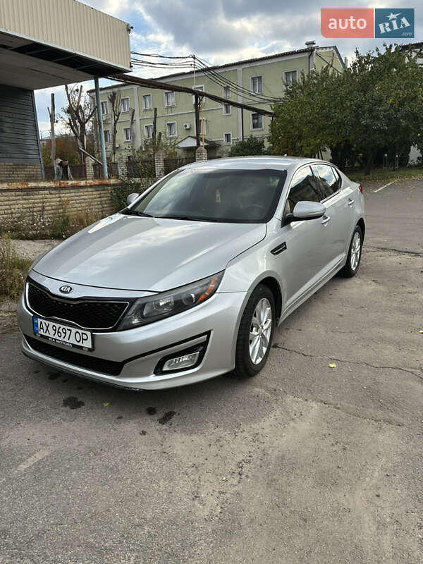 Седан Kia Optima 2014 в Харькове