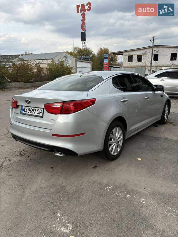 Седан Kia Optima 2014 в Харькове