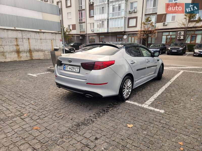 Седан Kia Optima 2014 в Києві