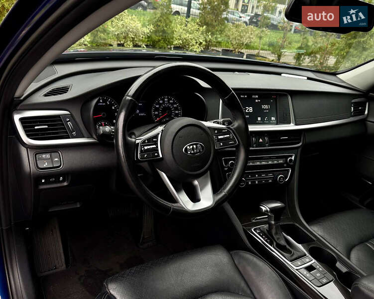 Седан Kia Optima 2018 в Киеве фото 23 Седан Kia Optima 2018 в Киеве