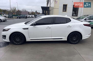 Седан Kia Optima 2012 в 