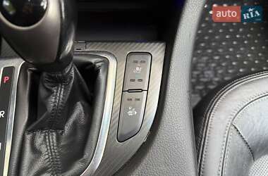 Седан Kia Optima 2012 в 