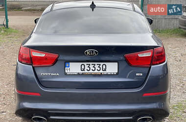 Седан Kia Optima 2015 в 